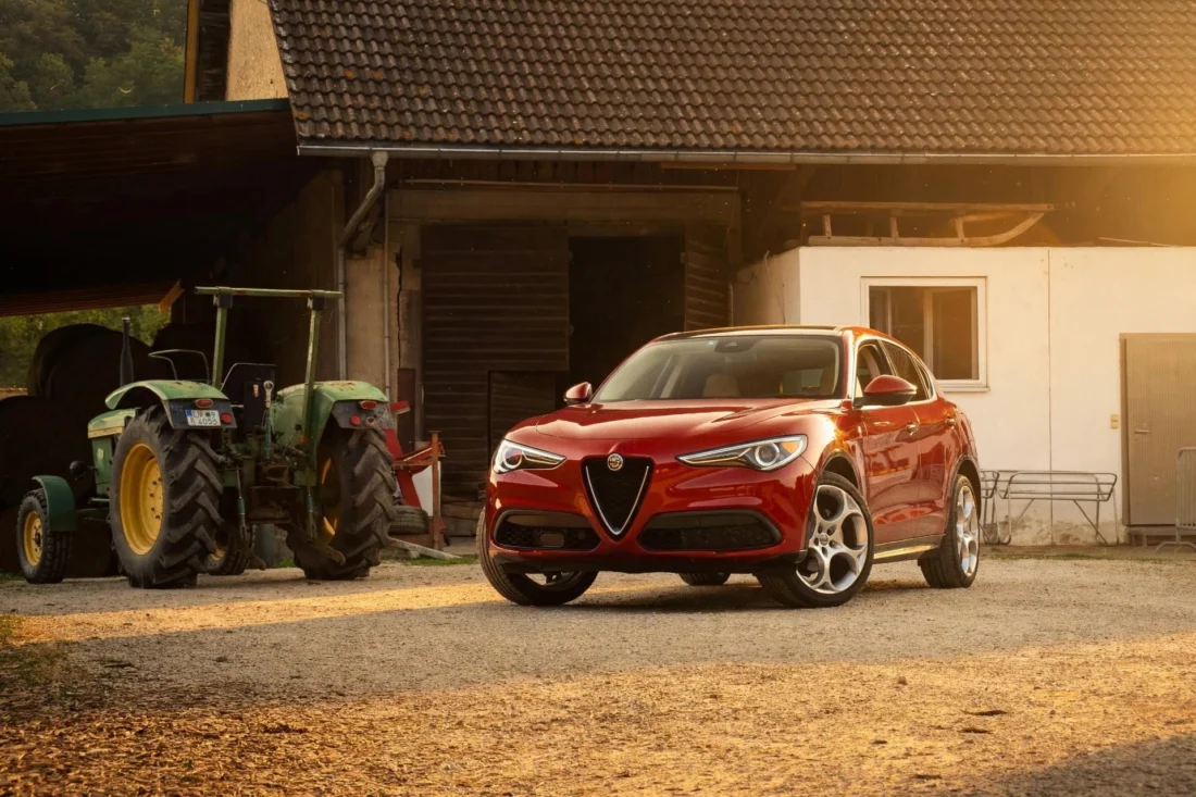 Harvest Red — Alfa Romeo Stelvio