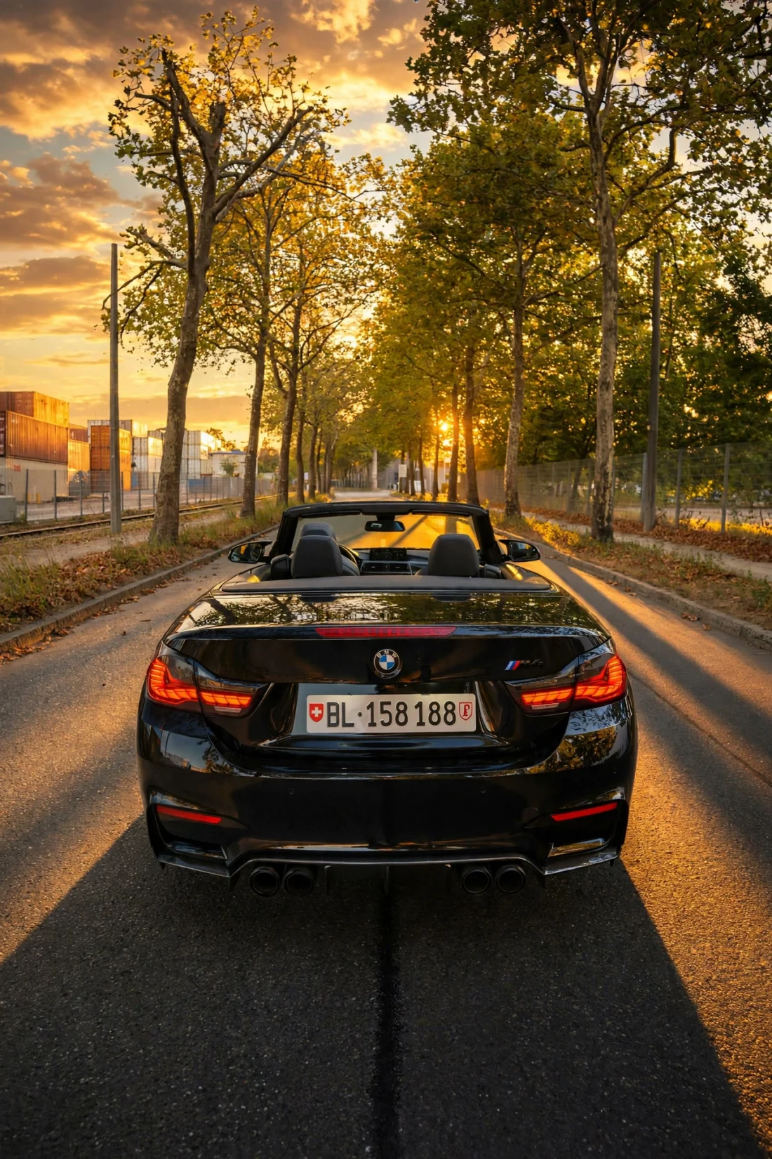 M4 rear on the avenue, sun rays