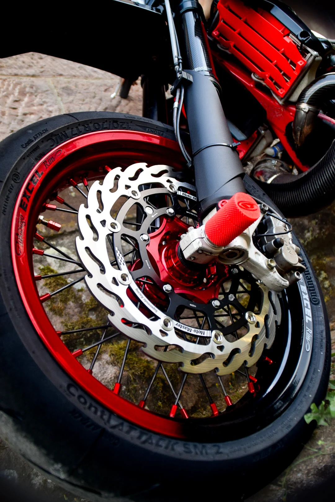 Red Spokes — Custom Supermoto