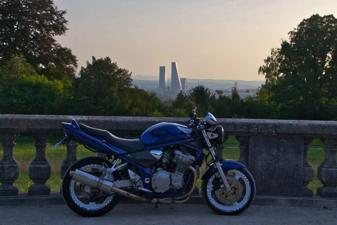 Two Wheels — Panigale V2